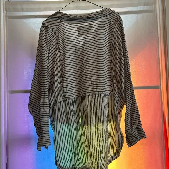 Free People We The Free One & Only Striped Blouse Top Small Linen Black White - Picture 6 of 6